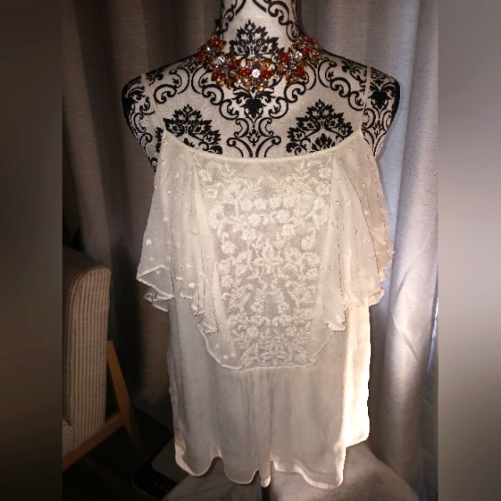ZARA LACY FRESH STYLE TOP